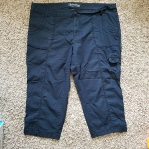 Black Capris ♥️ Plus Size 18